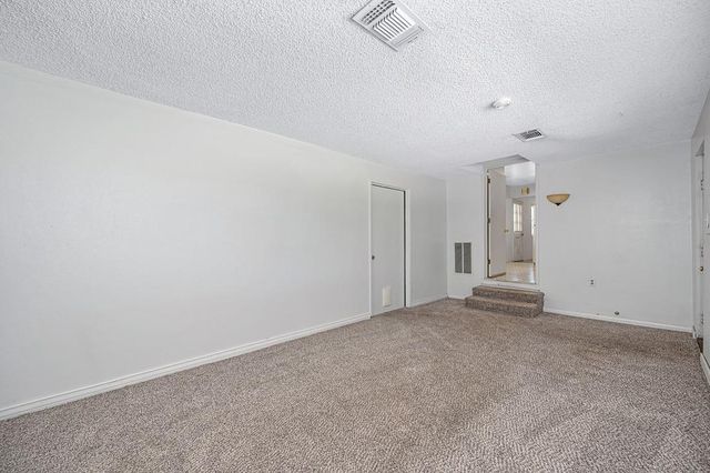 1705 Pluto Way, Sacramento, CA 95864
