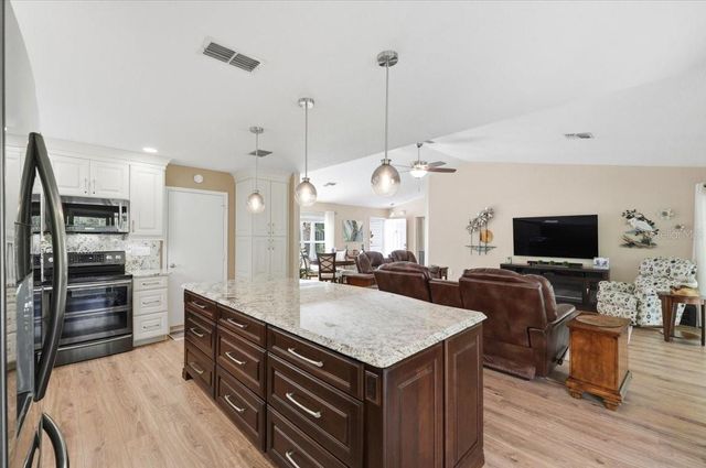 6101 MAGPIE DRIVE, Lakeland, FL 33809