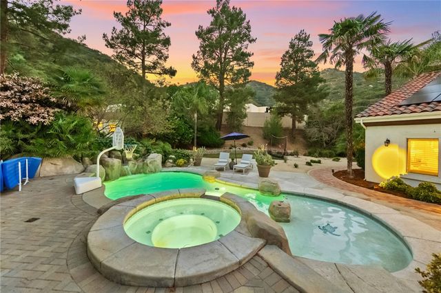 22151 Serenade Ridge, Murrieta, CA 92562