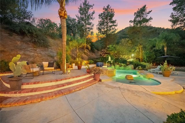 22151 Serenade Ridge, Murrieta, CA 92562