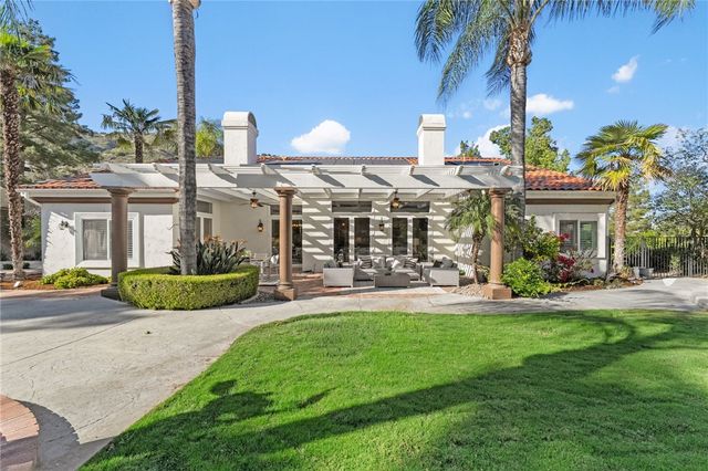 22151 Serenade Ridge, Murrieta, CA 92562