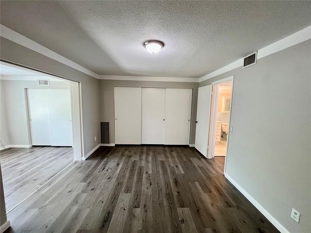 2000 WORLD PARKWAY BOULEVARD 7, Clearwater, FL 33763