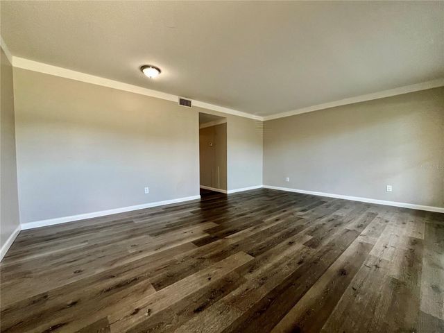 2000 WORLD PARKWAY BOULEVARD 7, Clearwater, FL 33763