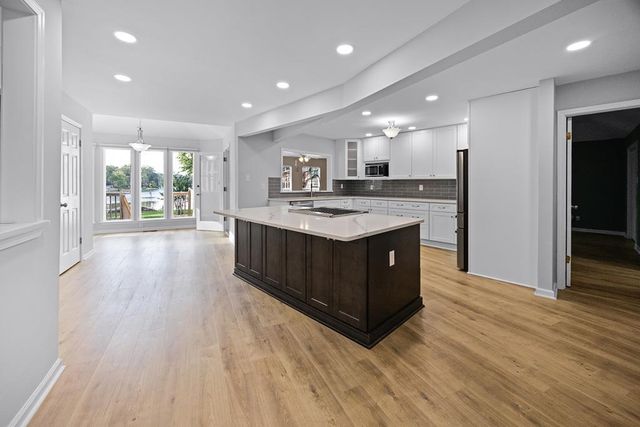 9606 BLUE SPRUCE DR, Lakeland, TN 38002