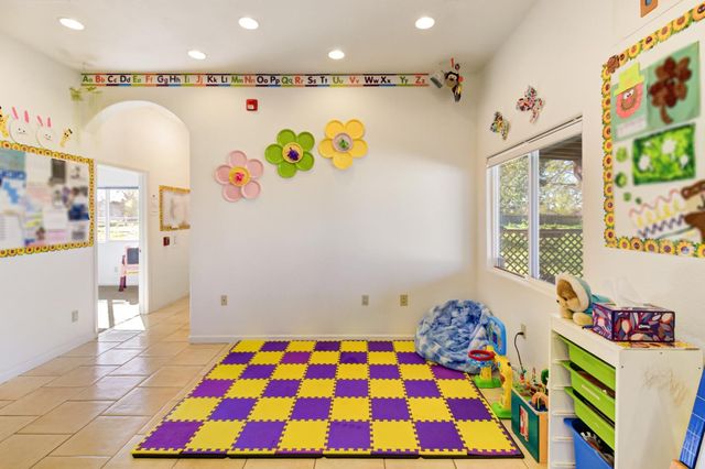 9835 Harvey Rd, Galt, CA 95632