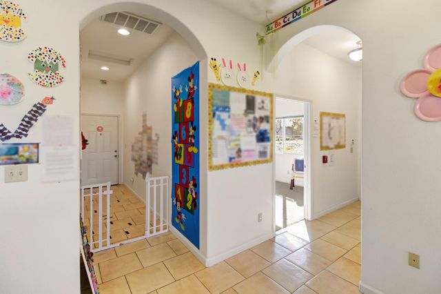 9835 Harvey Rd, Galt, CA 95632