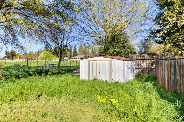 9835 Harvey Rd, Galt, CA 95632