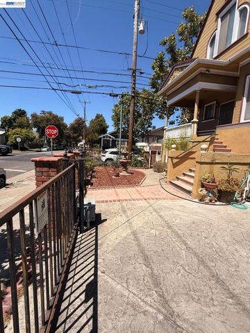 1722 Bay, Alameda, CA 94501