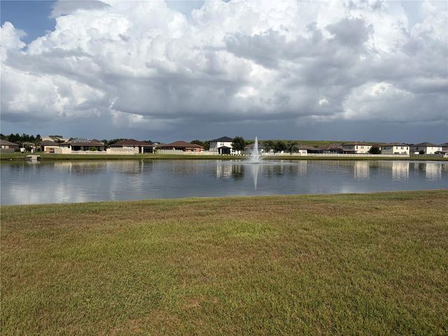 2840 WADEVIEW LOOP, St Cloud, FL 34769