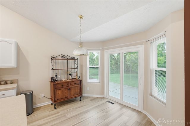 1150 Windsong Trail, Beavercreek Twp, OH 45324
