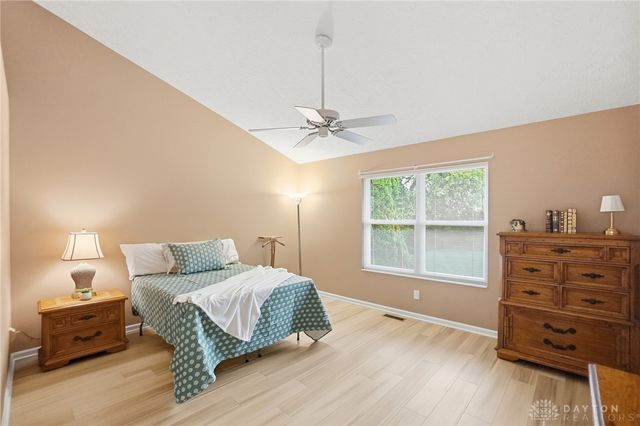 1150 Windsong Trail, Beavercreek Twp, OH 45324