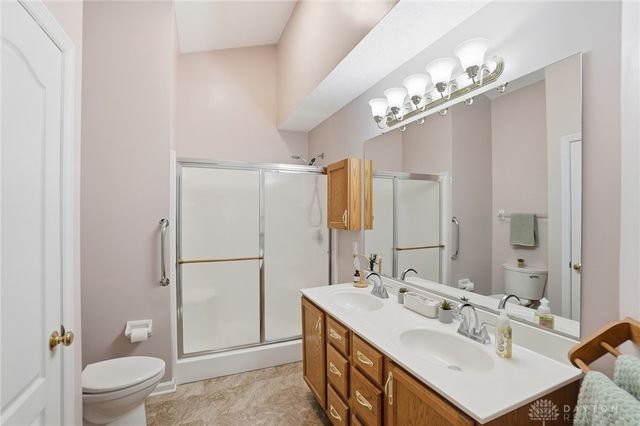 1150 Windsong Trail, Beavercreek Twp, OH 45324