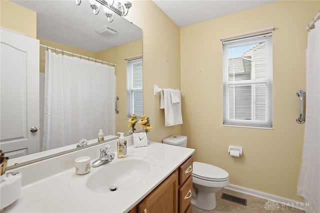1150 Windsong Trail, Beavercreek Twp, OH 45324