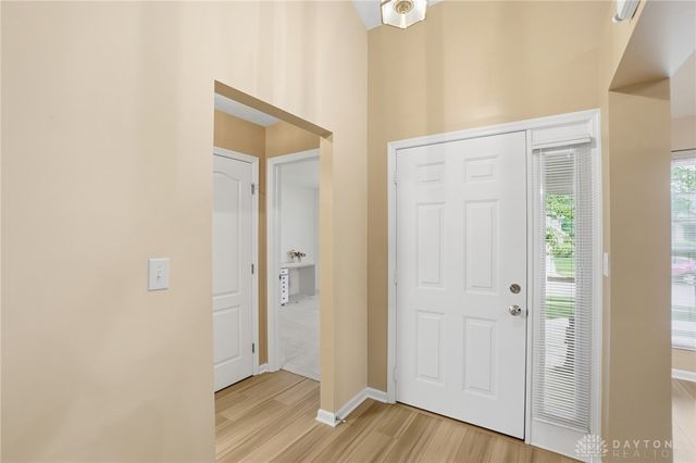 1150 Windsong Trail, Beavercreek Twp, OH 45324