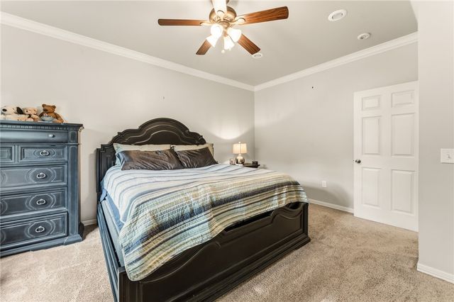 519-521 S Pierremont Drive, Fayetteville, AR 72701