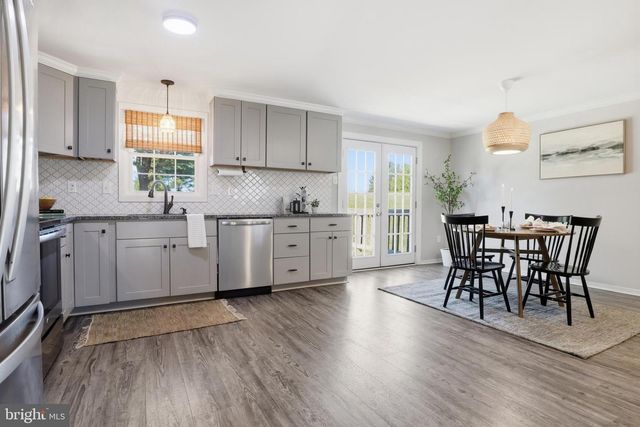 339 LAY RD, Delta, PA 17314