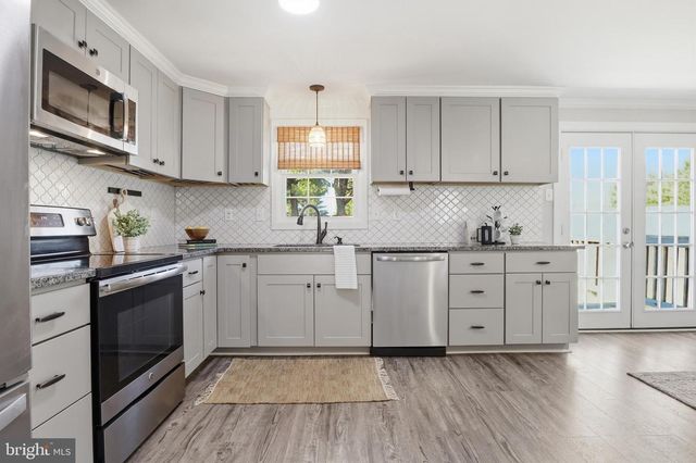 339 LAY RD, Delta, PA 17314