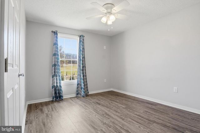 339 LAY RD, Delta, PA 17314