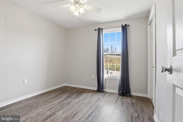 339 LAY RD, Delta, PA 17314