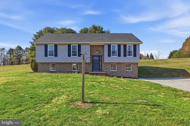 339 LAY RD, Delta, PA 17314