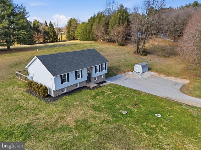 339 LAY RD, Delta, PA 17314