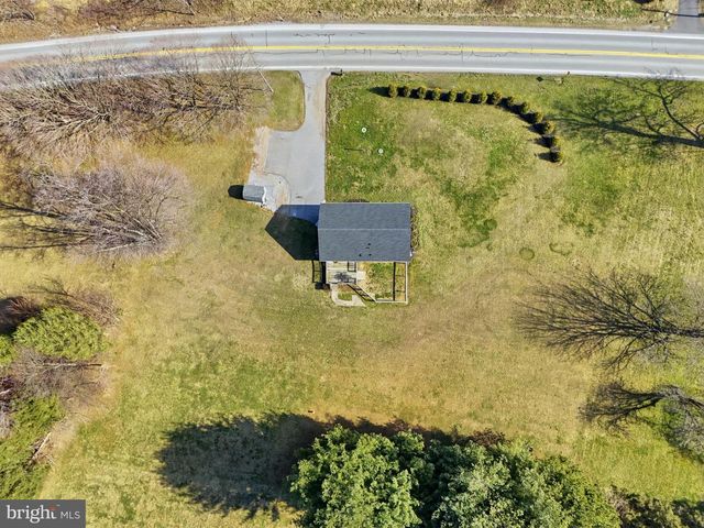 339 LAY RD, Delta, PA 17314