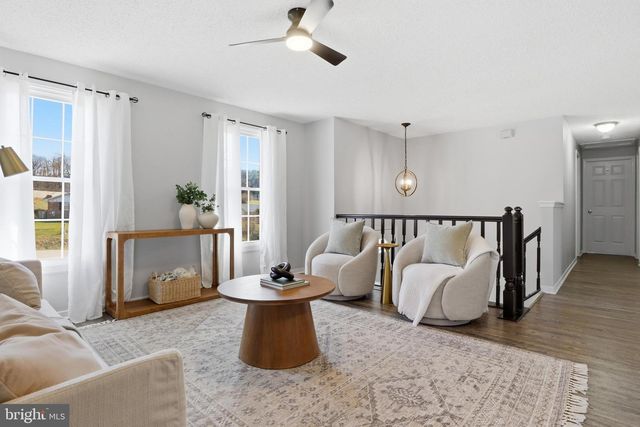 339 LAY RD, Delta, PA 17314