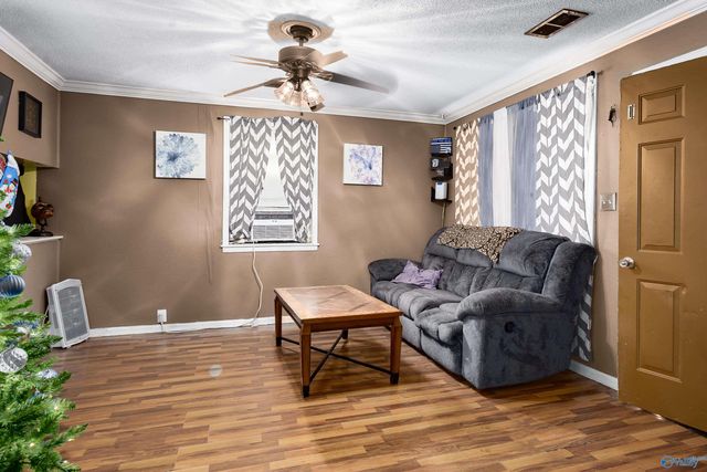 404 Pittsburgh Avenue, Sheffield, AL 35660