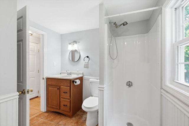 106 Bourne Rd, Plymouth, MA 02360