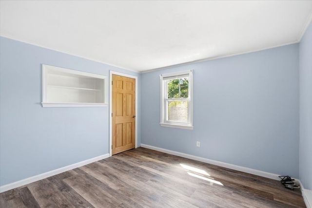 106 Bourne Rd, Plymouth, MA 02360