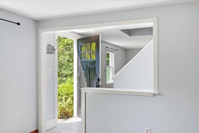 106 Bourne Rd, Plymouth, MA 02360