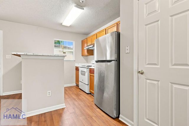 7221 Garfield Street, Savannah, GA 31406