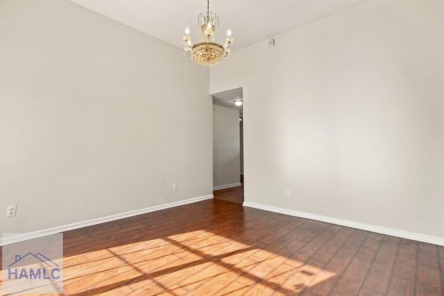 7221 Garfield Street, Savannah, GA 31406