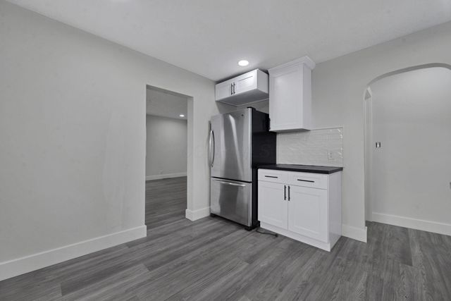 468 Garfield Avenue, Newark, OH 43055