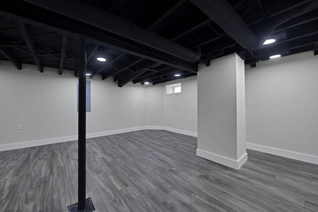 468 Garfield Avenue, Newark, OH 43055