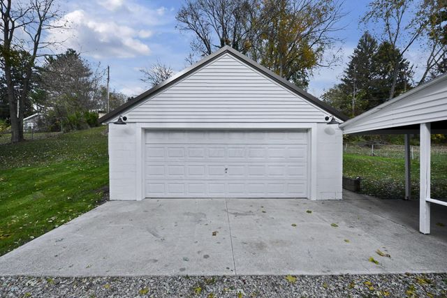 468 Garfield Avenue, Newark, OH 43055