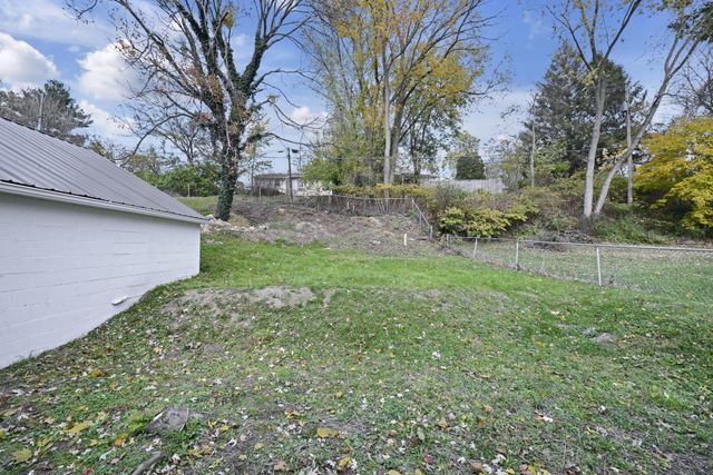 468 Garfield Avenue, Newark, OH 43055