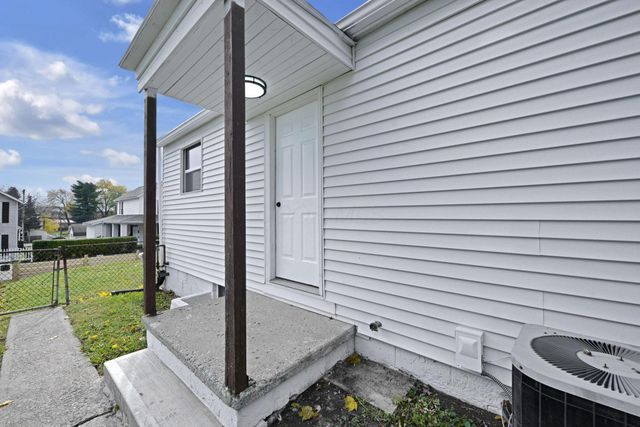 468 Garfield Avenue, Newark, OH 43055