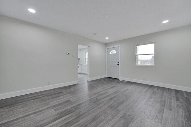 468 Garfield Avenue, Newark, OH 43055