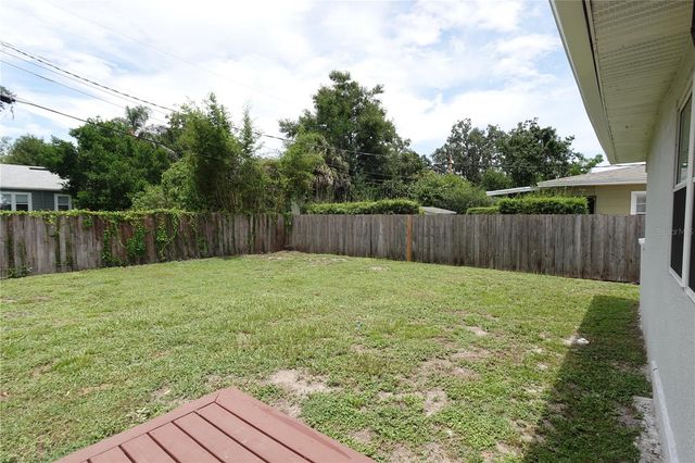 2733 WOODLAND HILLS AVENUE, Lakeland, FL 33803