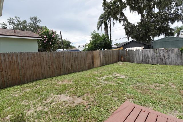 2733 WOODLAND HILLS AVENUE, Lakeland, FL 33803