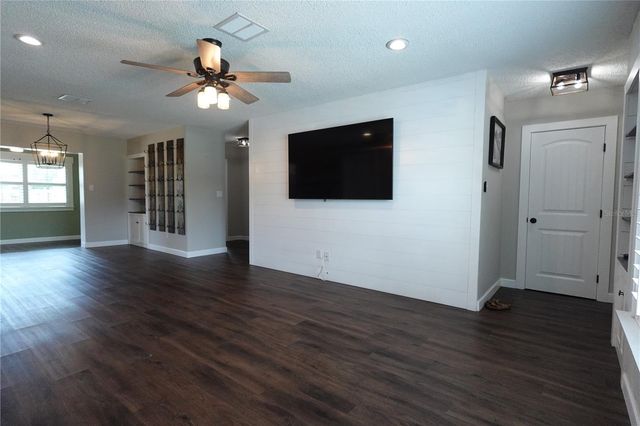 2733 WOODLAND HILLS AVENUE, Lakeland, FL 33803