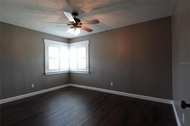 2733 WOODLAND HILLS AVENUE, Lakeland, FL 33803