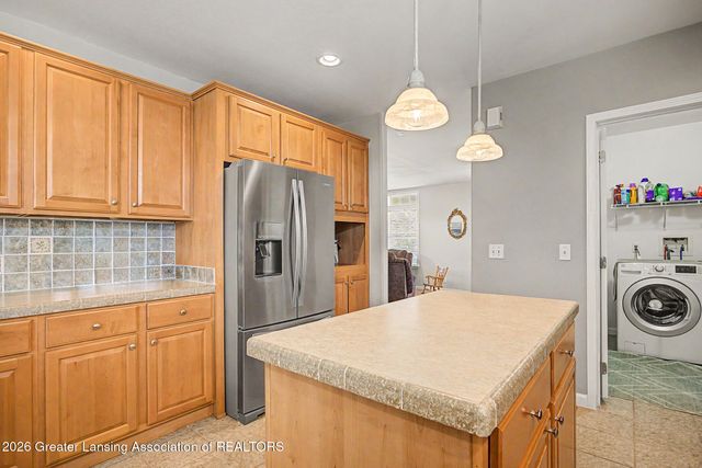 57 Lilac Lane, Mason, MI 48854