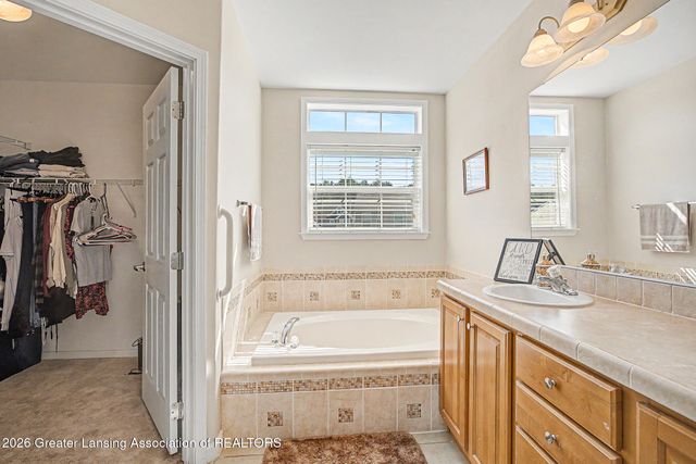 57 Lilac Lane, Mason, MI 48854