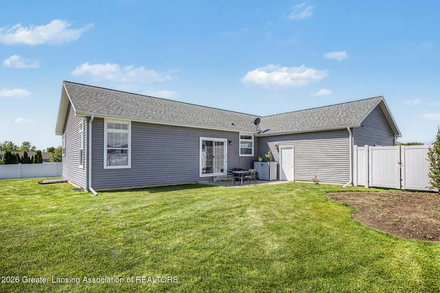 57 Lilac Lane, Mason, MI 48854