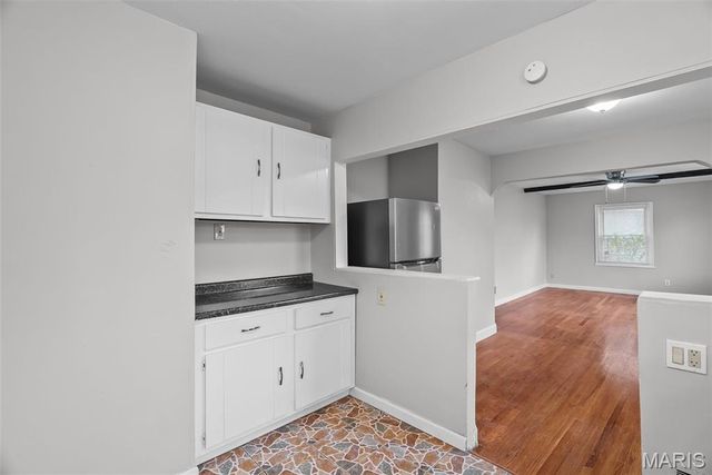 10175 Cloverdale Drive, St Louis, MO 63136