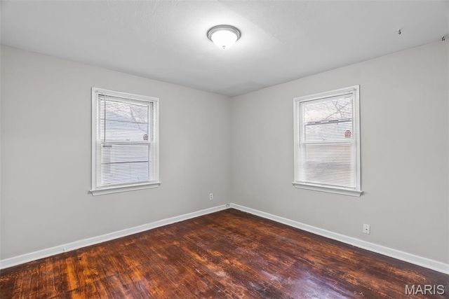 10175 Cloverdale Drive, St Louis, MO 63136