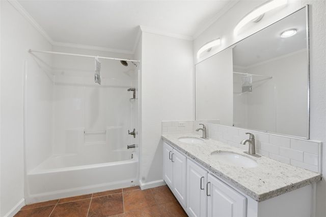 1972 Avenue D, Crystal Beach, TX 77650