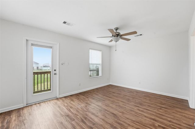 1972 Avenue D, Crystal Beach, TX 77650